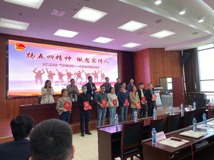 95f97d9dea9d855197c1e57b526d6eb.jpg 95f97d9dea9d855197c1e57b526d6eb.jpg